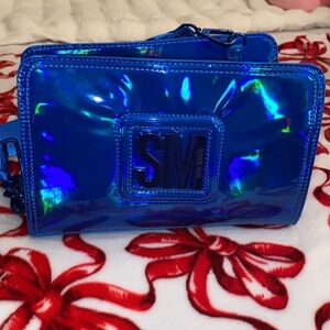 Steve Madden blue Holographic purse 🧊💙🩵